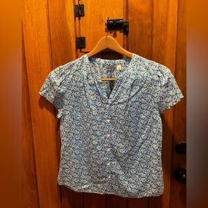 LL Bean Light Blue Floral Button-Front Women's Top